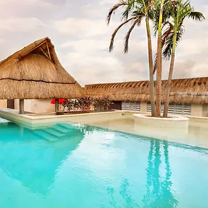 Azul By Guruhotel Mexique